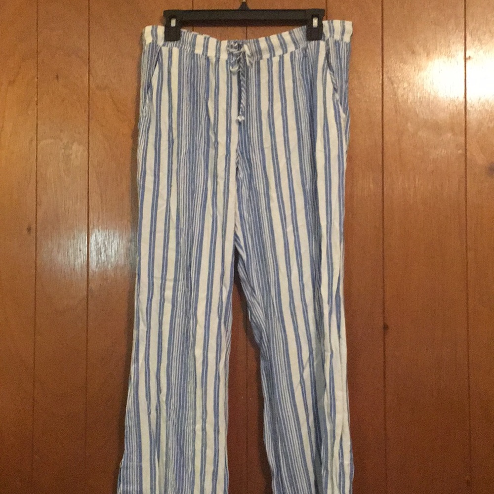 Bella Dahl Blue and White stripped pants.